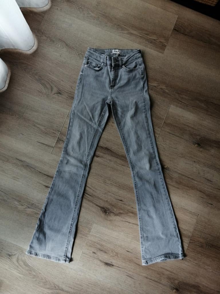 Only meisjes jeans maat XS 32, Broek, Gebruikt, Meisje, Only