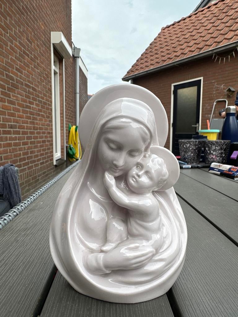 Vintage Mariabeeld met Kind - Religieus Beeldje, Verzamelen, Beelden en Beeldjes, Gebruikt, Religie, Ophalen