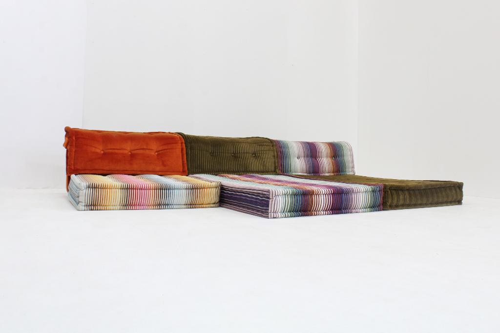 Roche Bobois Mah Jong sofa Missoni design by Hans Hopfer, 250 tot 300 cm, Design, Driepersoons, 75 tot 100 cm