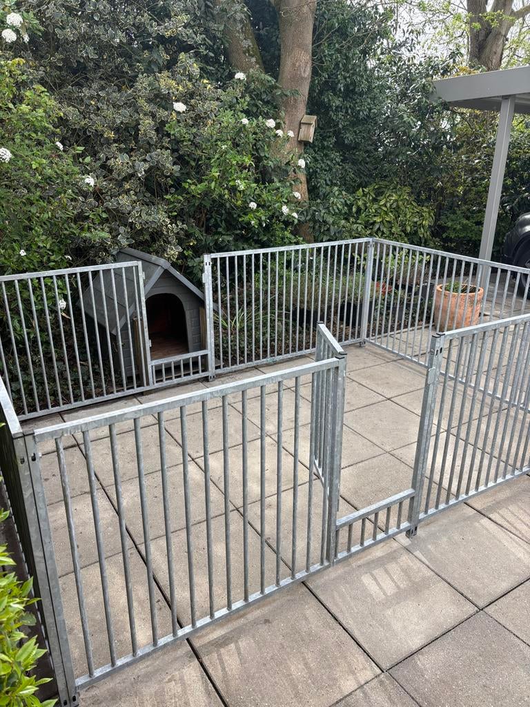 Kennel Bench 2x3mt, Ophalen, Zo goed als nieuw