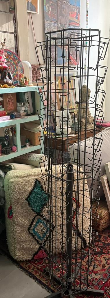 Groot kaartenrek draaibaar, Ophalen, Zo goed als nieuw