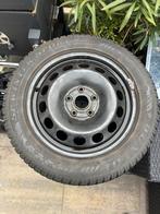 Dunlop winterbanden op stalen velg 205/55 R16 ET48, Ophalen, Gebruikt, 16 inch, Banden en Velgen