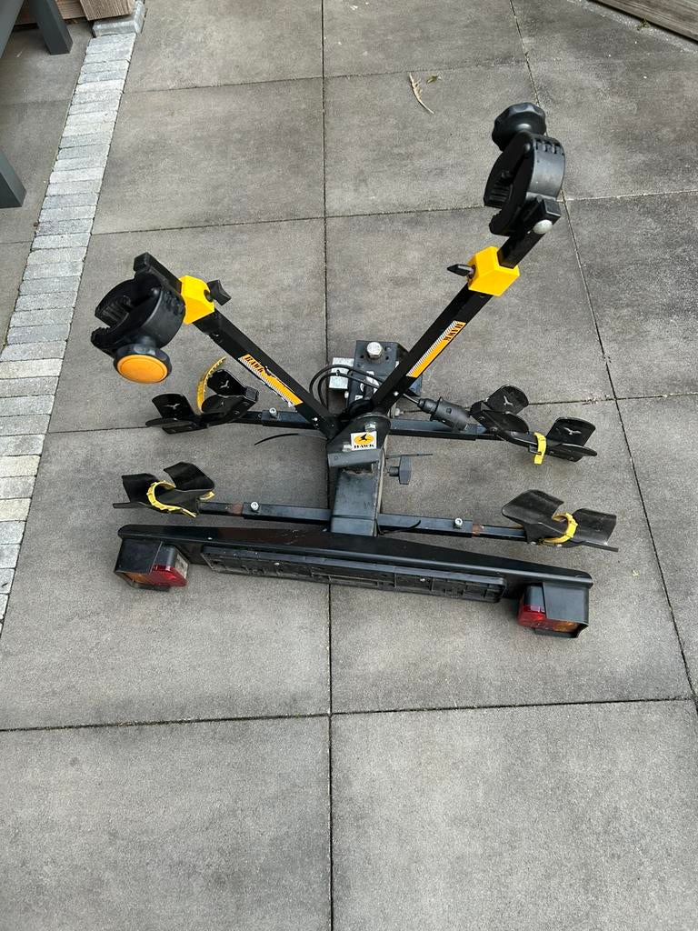 Fietsendrager, Ophalen, 2 fietsen, Gebruikt, Trekhaakdrager