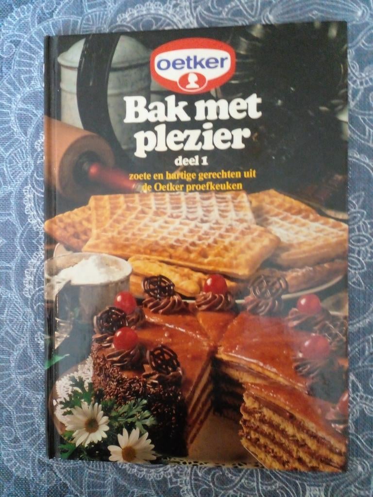 Dr. Oetker Bak met plezier deel 1, Boeken, Ophalen of Verzenden