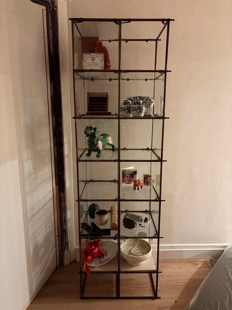 2 STUKS: Glazen Opbergkast / Vitrinekast met Metalen Frame, Huis en Inrichting, Kasten | Overige, Ophalen, Gebruikt