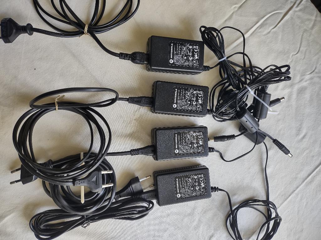 Motorola GP340, Telecommunicatie, Portofoons en Walkie-talkies, Gebruikt, 5 tot 15 km, Ophalen of Verzenden, Portofoon of Walkie-talkie