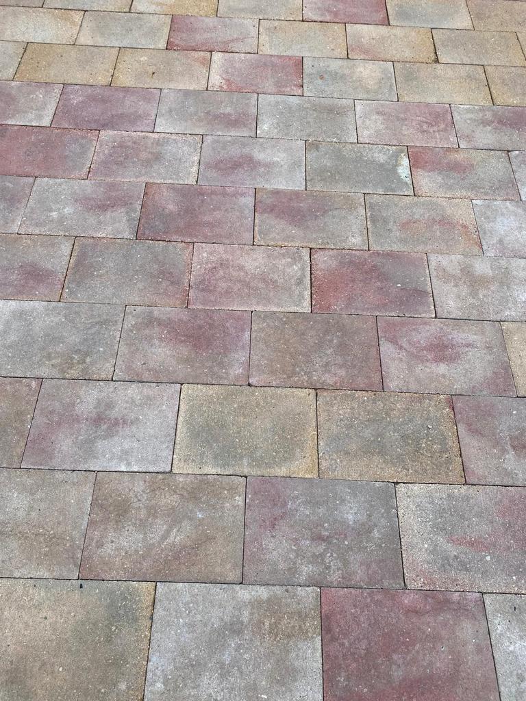 Tuin tegels 20x30 geel/rood, Ophalen, Gebruikt