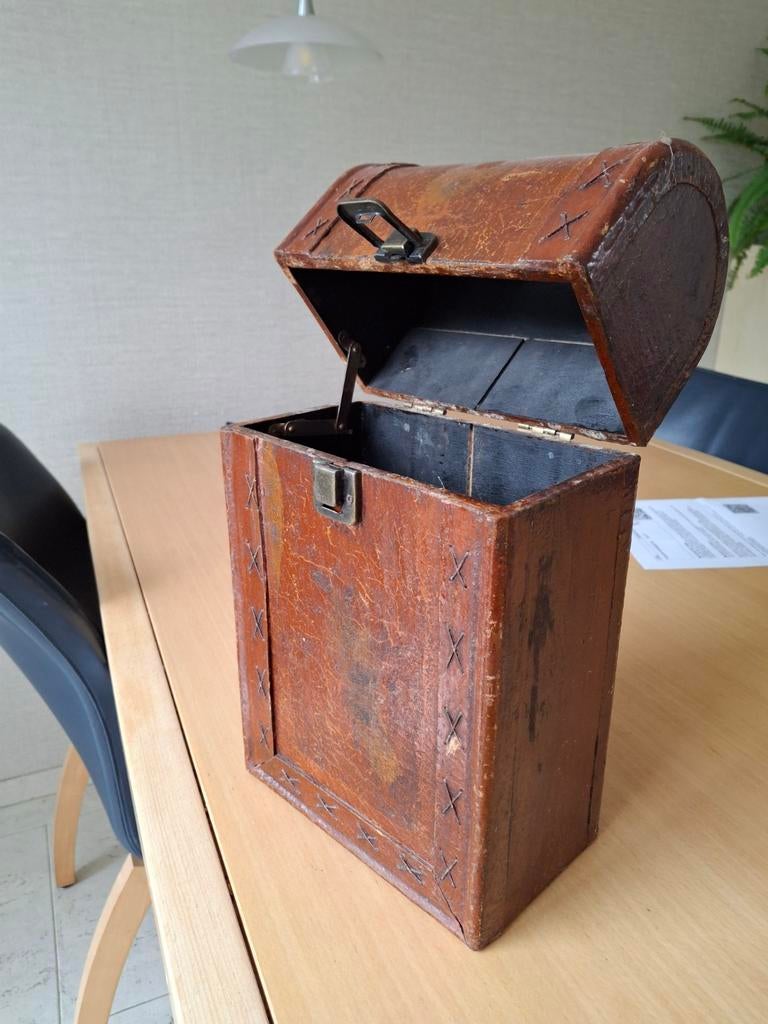 Decoratieve wijnkist, ziet er goed uit, Overige materialen, Minder dan 50 cm, Minder dan 50 cm, Ophalen of Verzenden