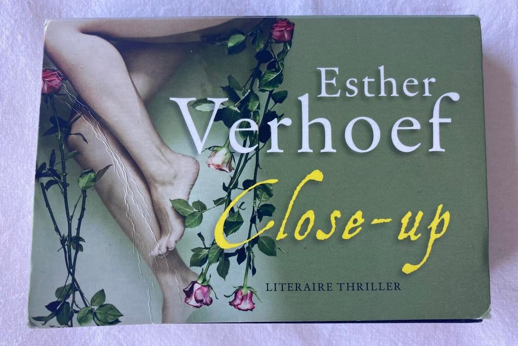 Dwarsligger - Esther Verhoef - Close-up, Ophalen of Verzenden, Zo goed als nieuw, Esther Verhoef, Nederland