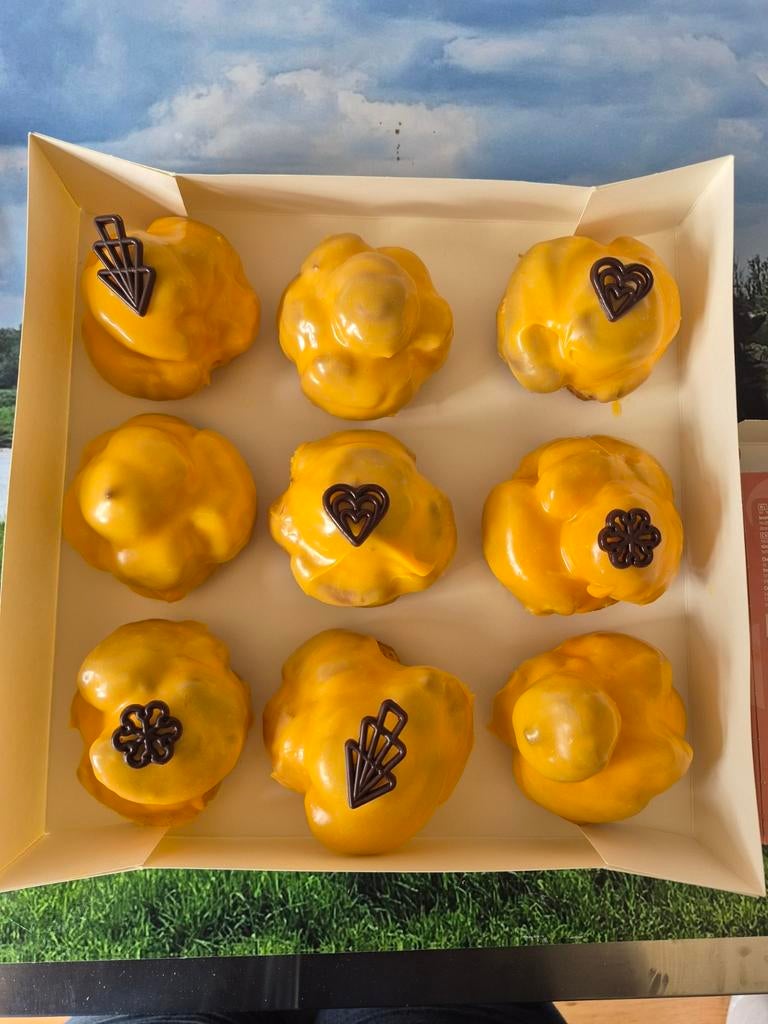 Oranje bollen, soesjes en blanco slagroomsoesjes, Ophalen, Overige typen