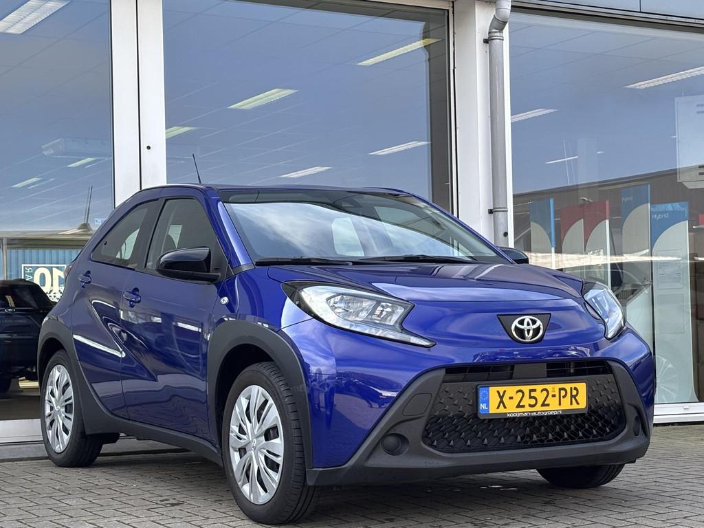 Toyota Aygo X 1.0 VVT-i MT Play, Gebruikt, 920 kg, Origineel Nederlands, Handgeschakeld
