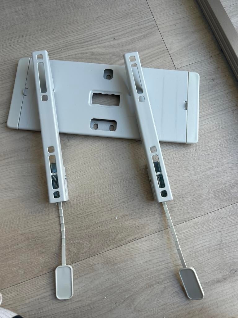 IKEA UPPLEVA TV Ophangsysteem - Zo goed als nieuw, Ophalen of Verzenden, Zo goed als nieuw