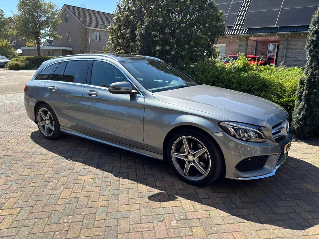 Mercedes C-klasse 220 AMG Burmester/Panorama/Camera/Head-up, 1800 kg, 4 cilinders, Stationwagon, Particulier