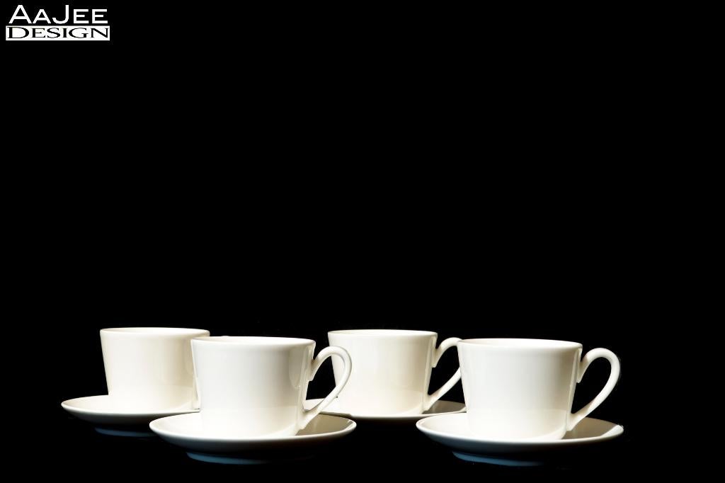 4 x Villeroy & boch – Twist – Espresso kop & schotel – Wit, Ophalen of Verzenden, Zo goed als nieuw, Effen, Kop(pen) en/of Schotel(s)