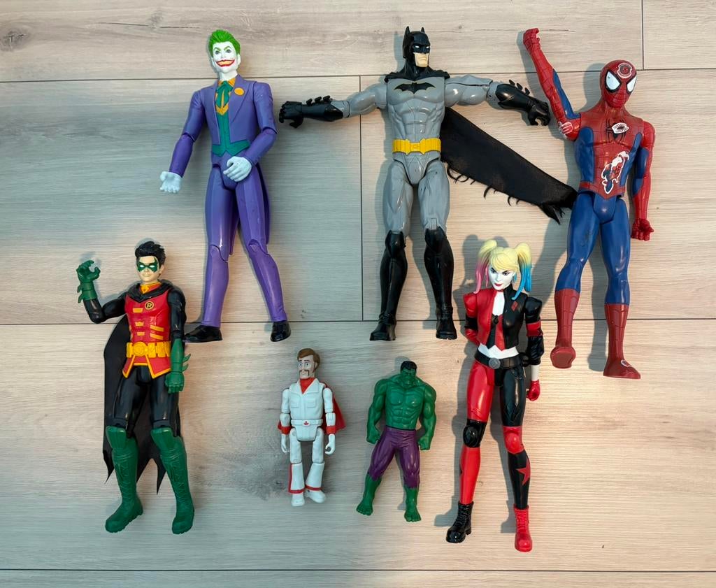 Te Koop: diverse actiefiguren (batman, spiderman, toy story), Ophalen of Verzenden, Zo goed als nieuw