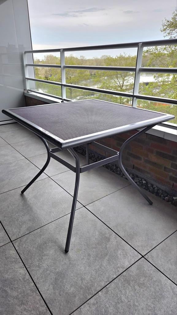 Metalen tuintafel, Tuin en Terras, Tuintafels, Ophalen of Verzenden