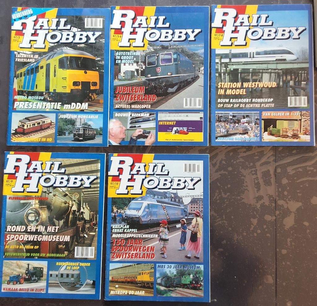Modelspoor tijdschriften en catalogen., Hobby en Vrije tijd, Modeltreinen | H0, Ophalen, Gelijkstroom of Wisselstroom, Boek, Tijdschrift of Catalogus