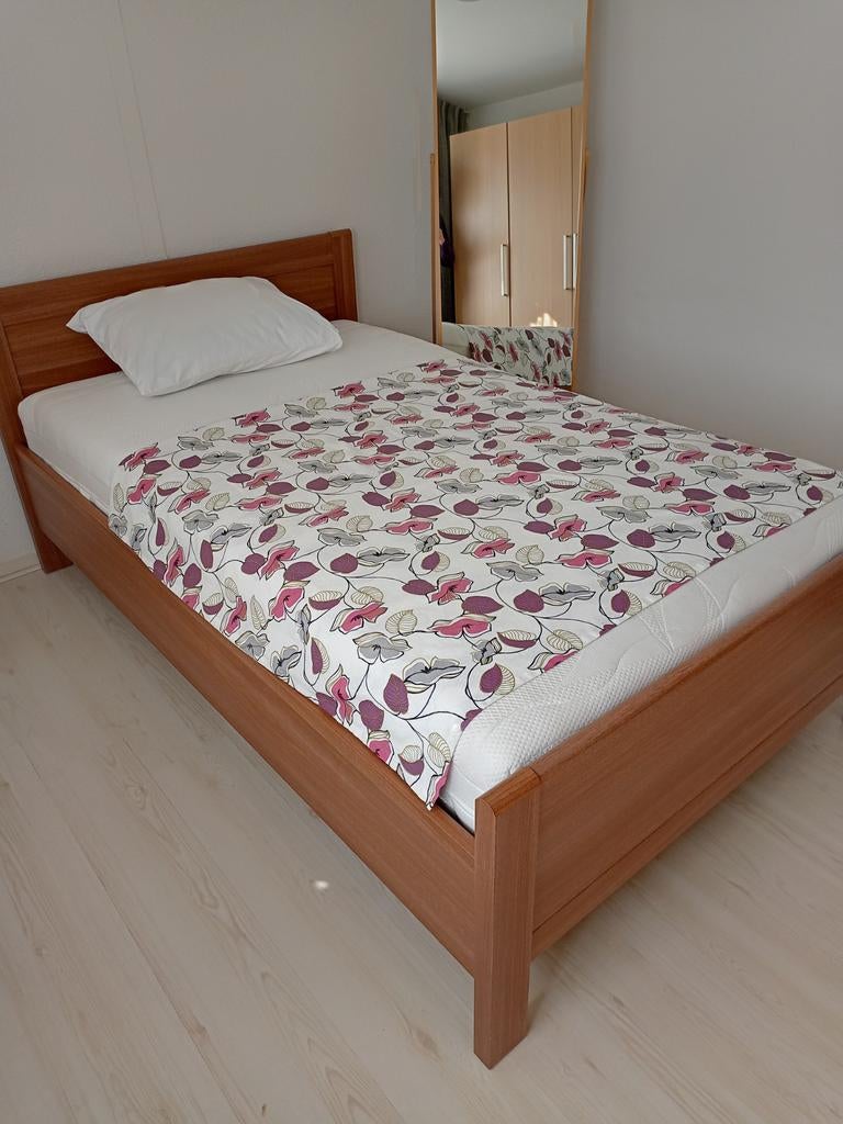 Twijfelaar/Seniorenbed 120x200, Huis en Inrichting, Slaapkamer | Bedden, Ophalen of Verzenden, Twijfelaar, Hout, 120 cm