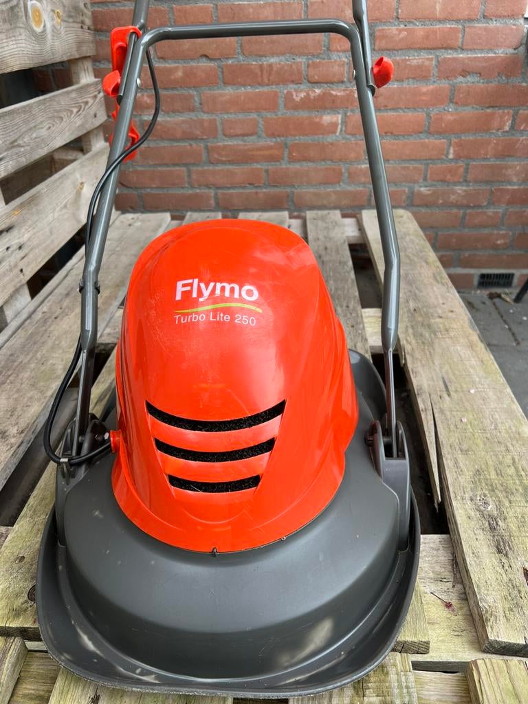 Flymo Turbo Lite 250, lichtgewicht elektrische grasmaaier, Tuin en Terras, Grasmaaiers, Ophalen, Gebruikt, Elektrische grasmaaier