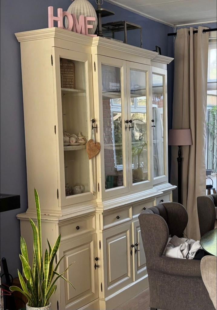 Mooie landelijke buffetkast, Huis en Inrichting, Ophalen, 25 tot 50 cm, 200 cm of meer