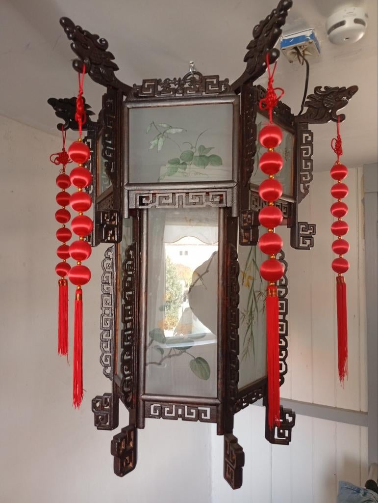 Mooie grote Chinese lantaarn, Ophalen