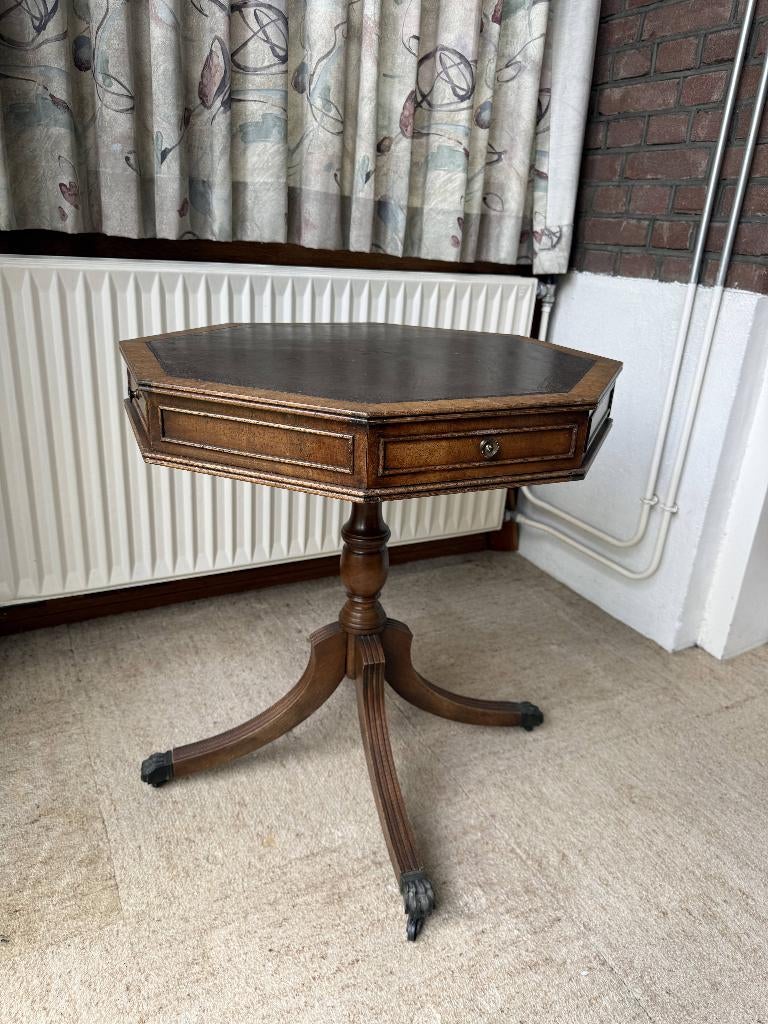 Antiek schrijf tafeltje, Antiek en Kunst, Antiek | Meubels | Tafels, Ophalen