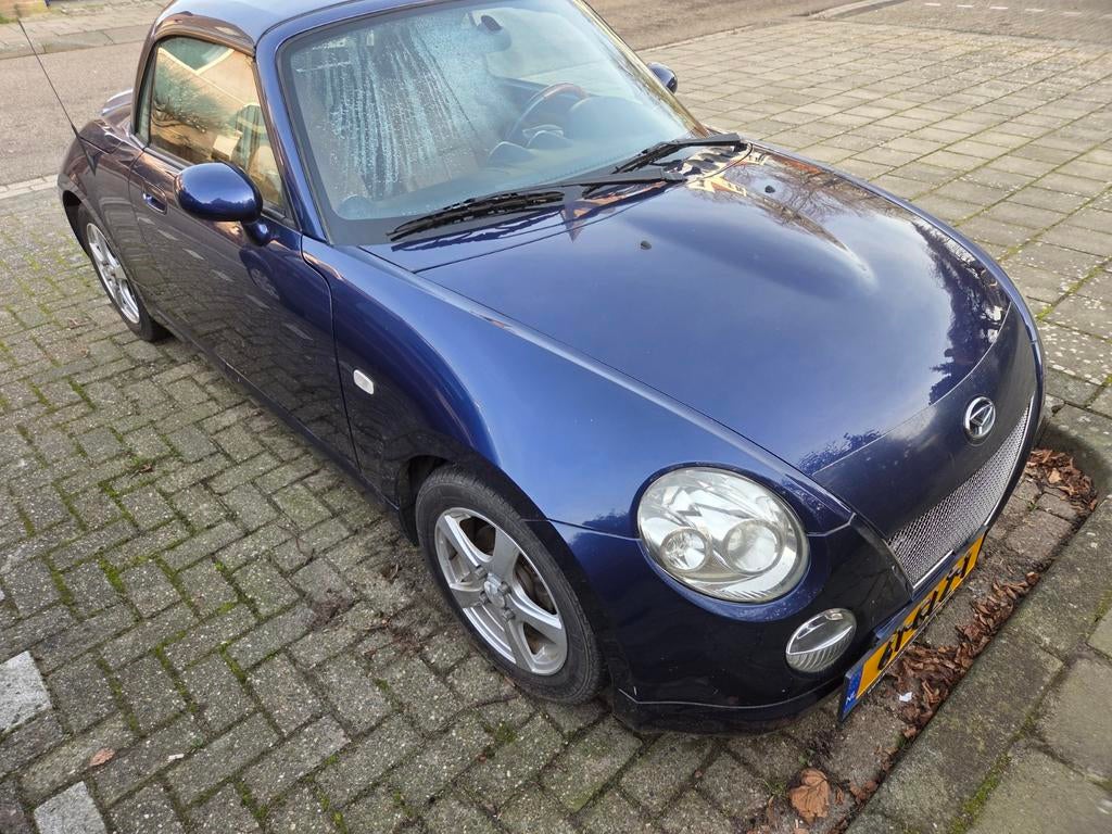 Daihatsu. Copen, Voorwielaandrijving, 4 cilinders, Cabriolet, Blauw