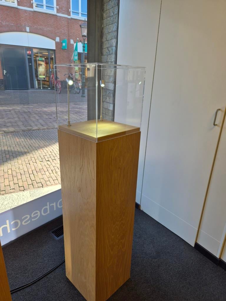 Sokkels/ presentatie zuilen/ etalage zuilen, Huis en Inrichting, Woonaccessoires | Zuilen en Pilaren, Ophalen, Zo goed als nieuw