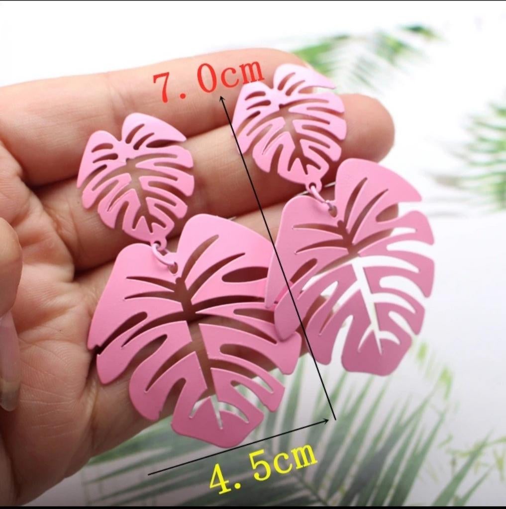Nieuwe roze Monstera blad oorbellen - 7.0cm, Sieraden, Tassen en Uiterlijk, Oorbellen, Overige materialen, Hangers, Nieuw, Ophalen of Verzenden