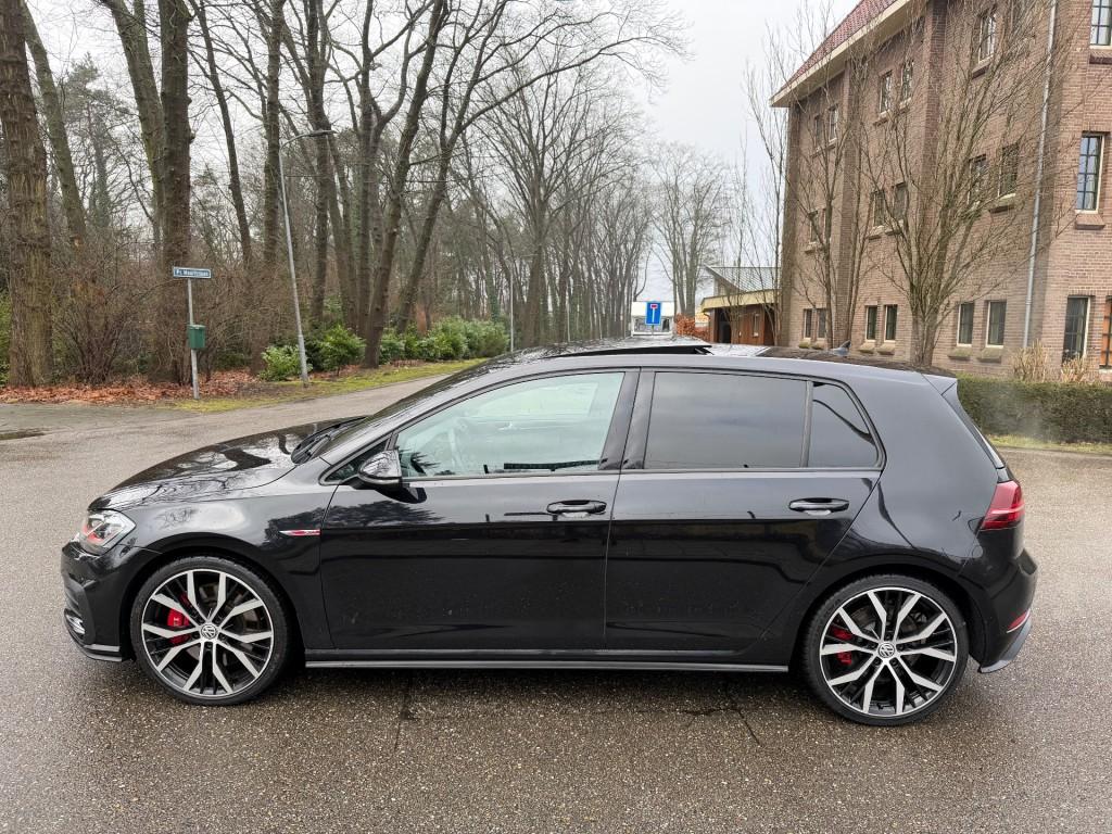 Volkswagen GOLF 2.0 TSI GTI PERF Schuifdak - VC - Automaat !, Gebruikt, Euro 6, 4 cilinders, 1984 cc