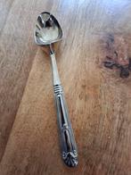 Antieke verzilverde ijslepel, Ophalen