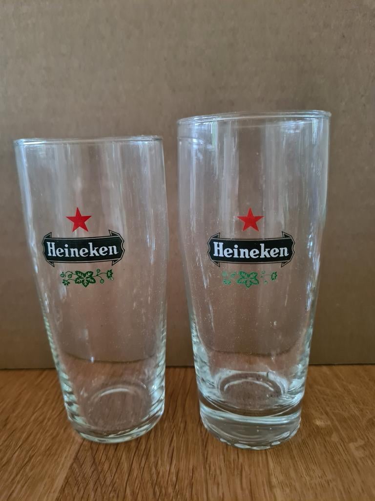 2 verschillende hele oude Heineken fluitjes. Jaren 60, Ophalen of Verzenden, Zo goed als nieuw, Glas of Glazen, Heineken
