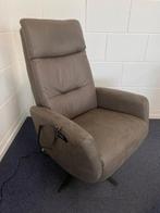 Prominent sta op relax stoel grijs nubbuck - 260218, Overige materialen, Verzenden, Zo goed als nieuw, Eén