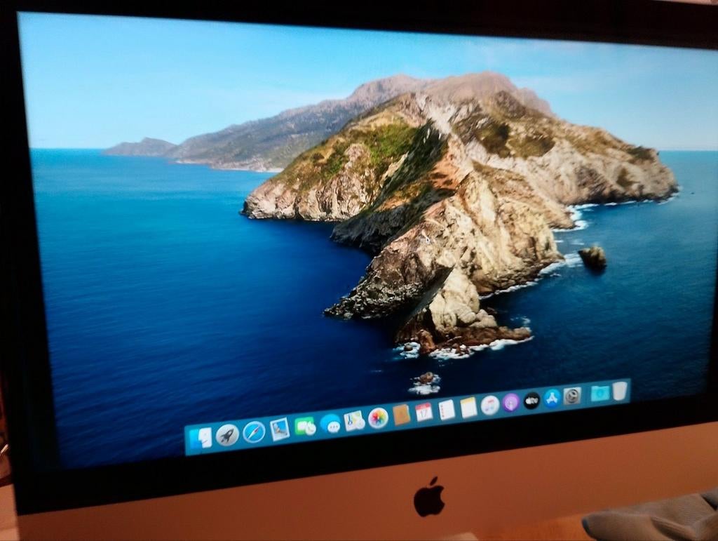 Apple iMac 21,5" Incl toetsenbord en muis in top staat, Ophalen, Zo goed als nieuw, 1 TB, IMac