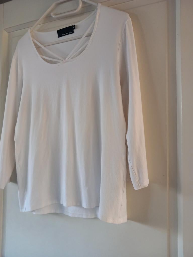 Les amies shirt wit mt 44, Kleding | Dames, Wit, Maat 42/44 (L), Ophalen of Verzenden, Zo goed als nieuw