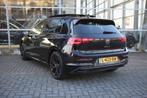 Volkswagen Golf 1.5 eTSI Style | Pano | Massage | (bj 2020), Euro 6, 4 cilinders, 150 pk, Zwart