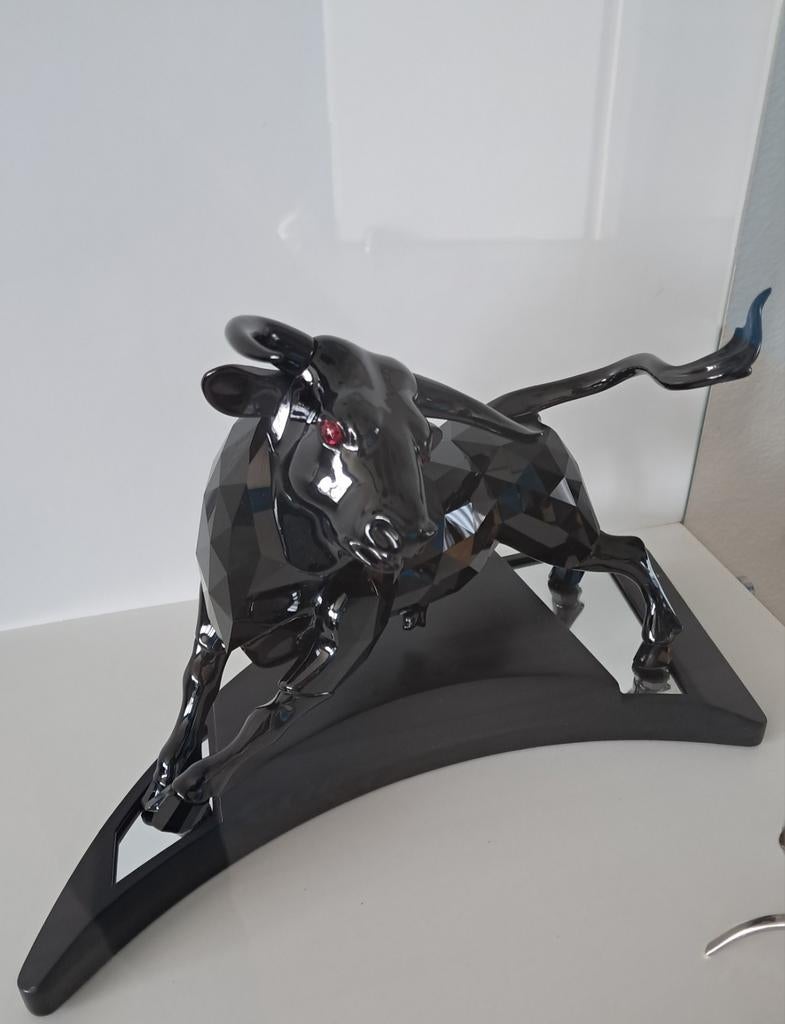 Swarovski Prestige Stier 2005 - Zeldzaam Kristalbeeld, Verzamelen, Swarovski, Ophalen, Zo goed als nieuw, Figuurtje