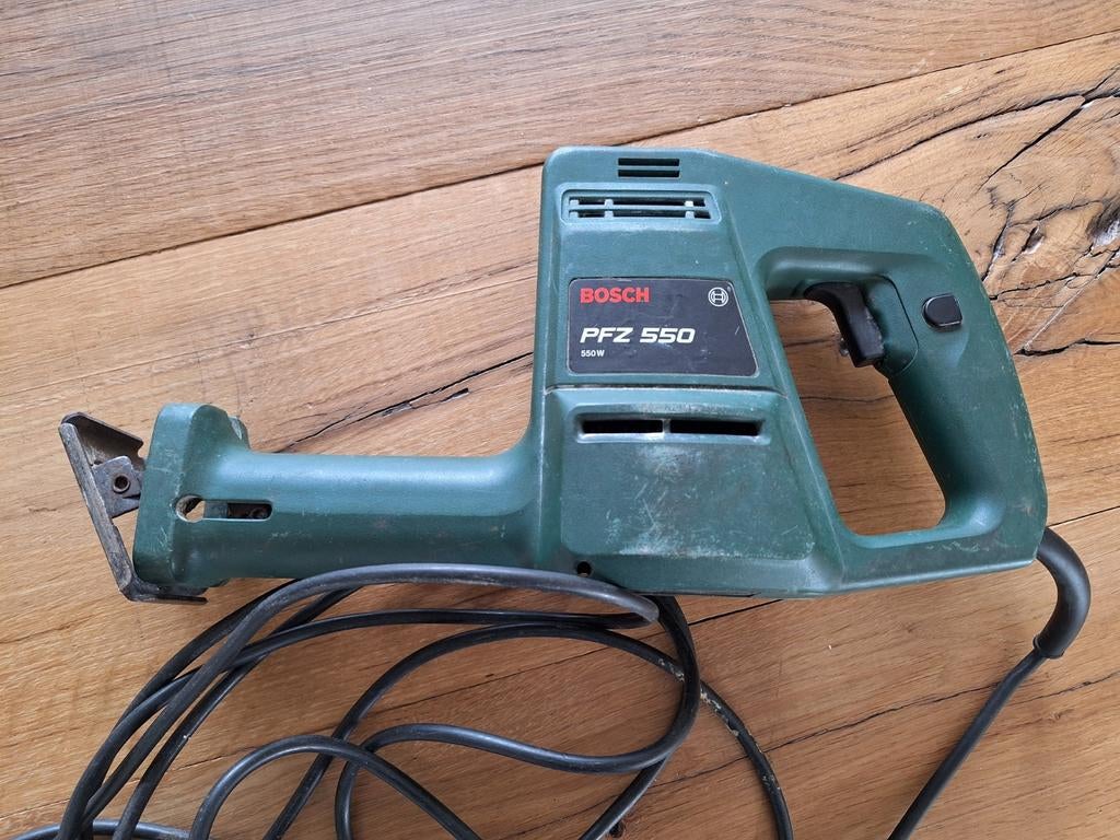 Bosch Groen Reciprozaag PFZ 550 - Kabelbreuk, Gebruikt, 70 mm of meer, 600 tot 1200 watt, Ophalen of Verzenden