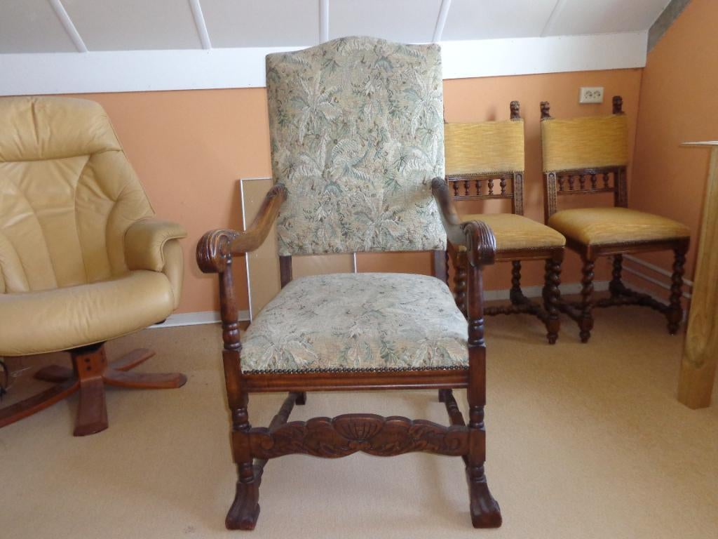 antieke stoel, Antiek en Kunst, Antiek | Meubels | Stoelen en Banken, Ophalen