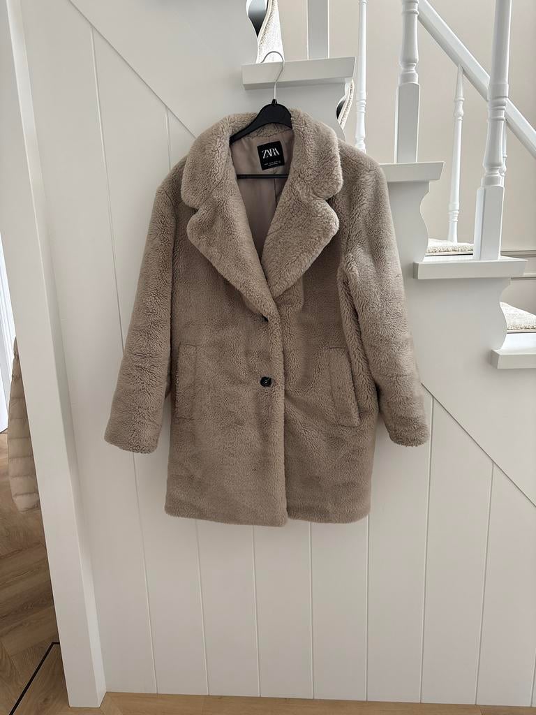 Zara Teddy Jas Maat M - Zo goed als nieuw, Ophalen of Verzenden, Zo goed als nieuw, Maat 38/40 (M), Beige