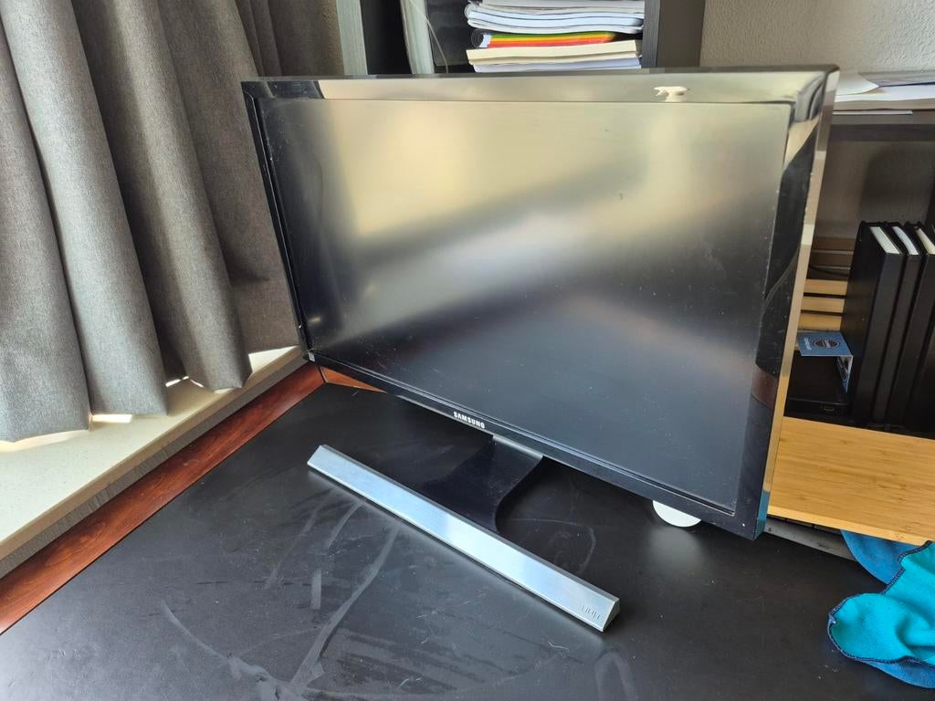 Samsung 4K monitor U24E590D, Computers en Software, Monitoren, Ophalen of Verzenden