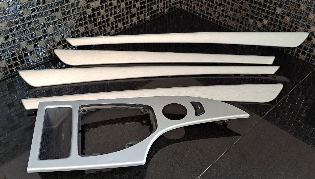 BMW 5serie aluminium deurlijsten facelift lci e61 m5 v10, Auto-onderdelen, Ophalen, Gebruikt, BMW