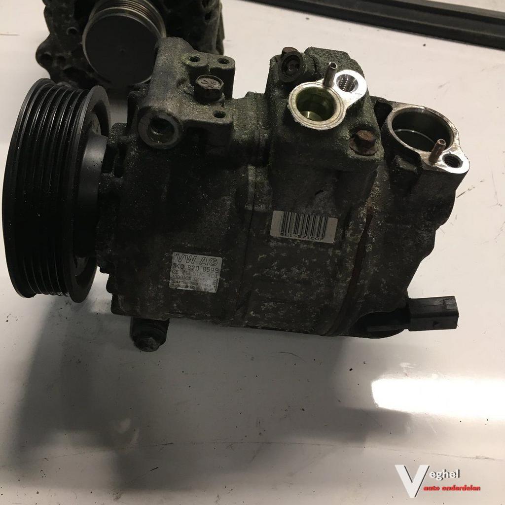 Vw Passat 2.0 fsi sedan 2005 Wagennr 2400166  Aircopomp, Auto-onderdelen, Gebruikt, -, -, Ophalen of Verzenden
