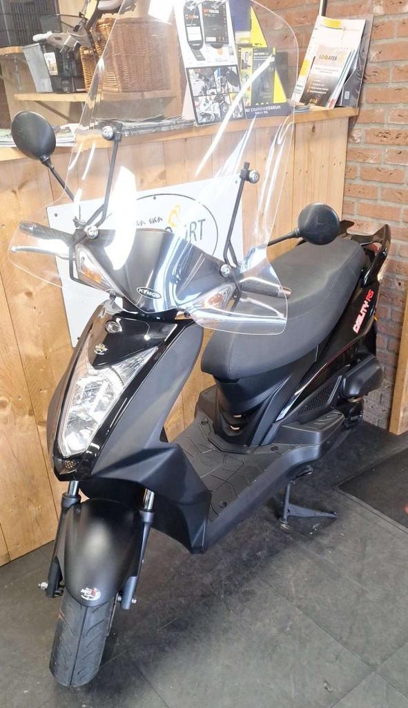 Een leuke KYMCO Agility RS, Fietsen en Brommers, Scooters | Kymco, Gebruikt, Agility, Ophalen