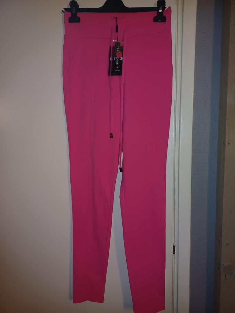 Mi piace travelbroek skinny Fuchsia, Mi piace, Maat 42/44 (L), Nieuw, Ophalen of Verzenden