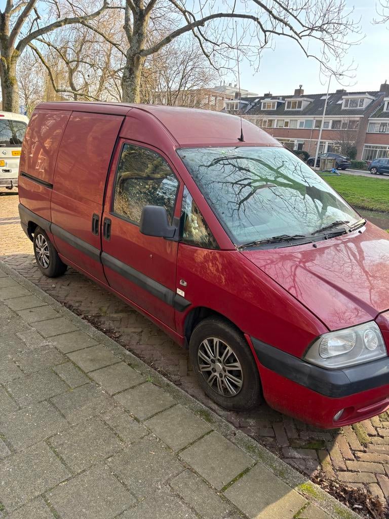 Peugeot expert voor onderdelen, Ophalen