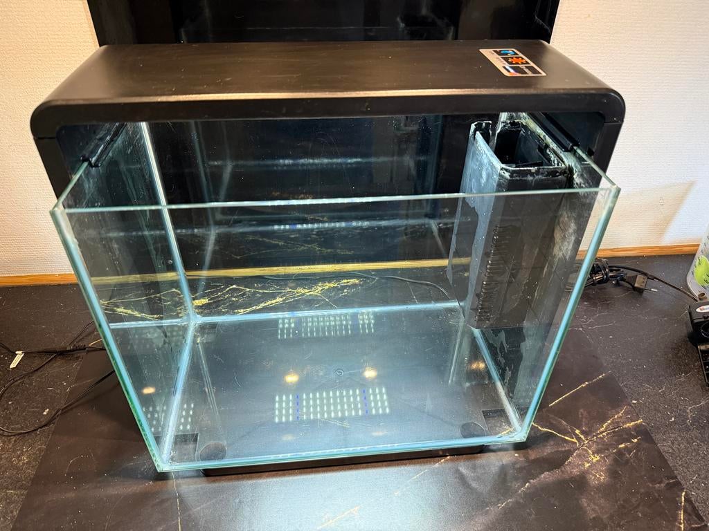 Superfish Home 30 Aquarium incl pomp en verwarming, Dieren en Toebehoren, Vissen | Aquaria en Toebehoren, Zo goed als nieuw, Leeg aquarium