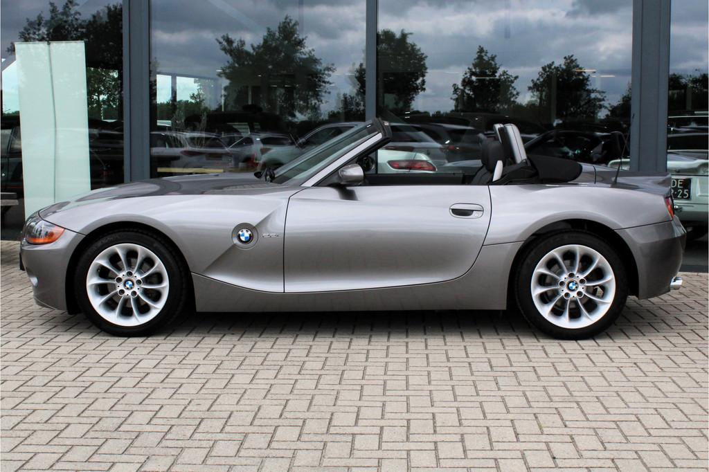 BMW Z4 Roadster 2.2i 6-cilinder 99216KM! YOUNGTIMER!, Auto's, BMW, 2171 cc, Achterwielaandrijving, Gebruikt, Cabriolet