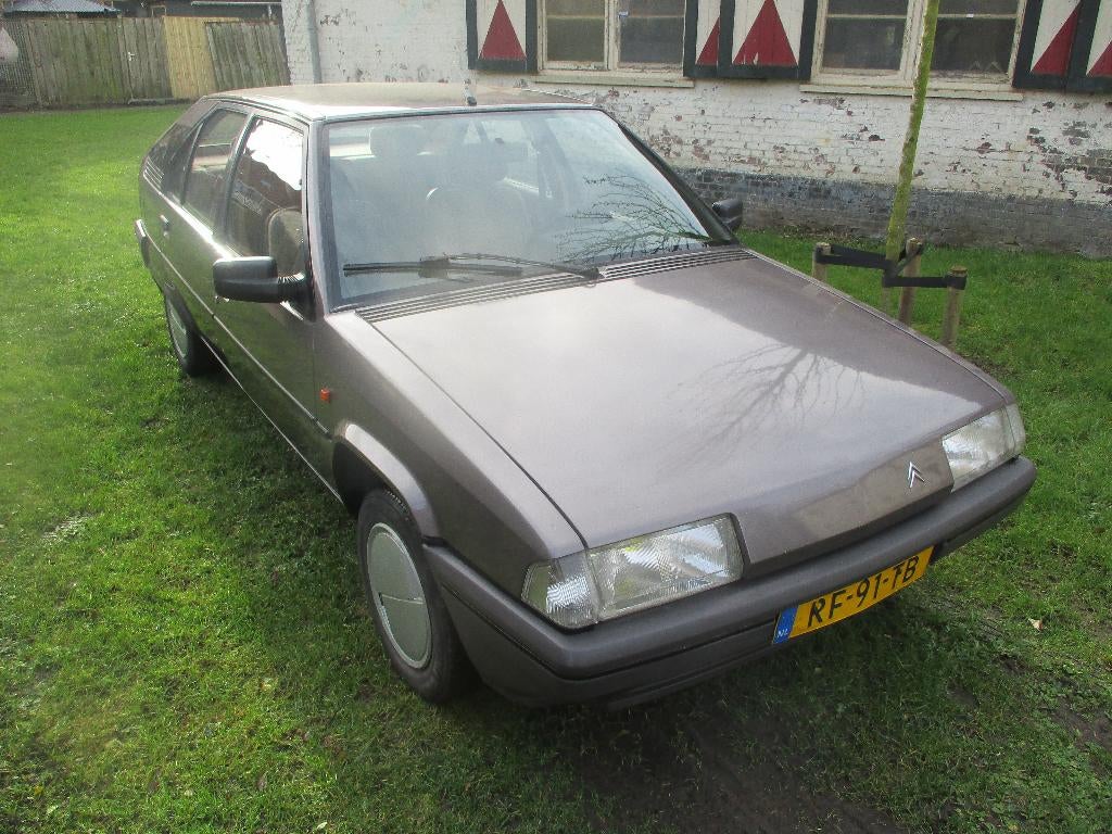 Citroën BX 1.9 TRS 1987 Bruin, Auto's, Voorwielaandrijving, Radio, 4 cilinders, Bruin