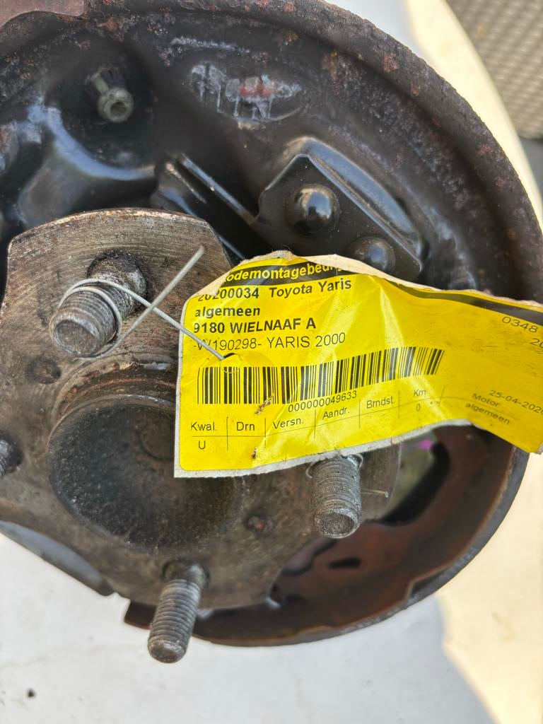 Wielnaaf Toyota Yaris 2000 - Gebruikt, Auto-onderdelen, Remmen en Aandrijving, Ophalen of Verzenden, Gebruikt, Toyota
